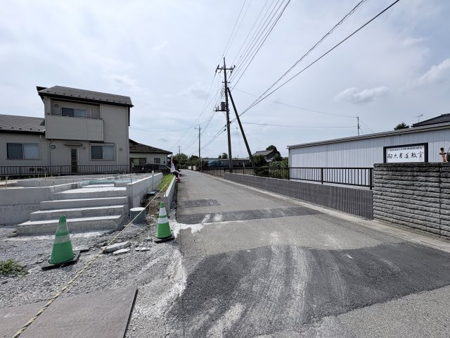 【前面道路含む現地写真】 | 神川町熊野堂第1　クレイドルガーデン　新築戸建　全4棟　1号棟 | 7/11撮影
