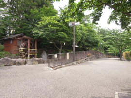 都立林試の森公園南門まで528m