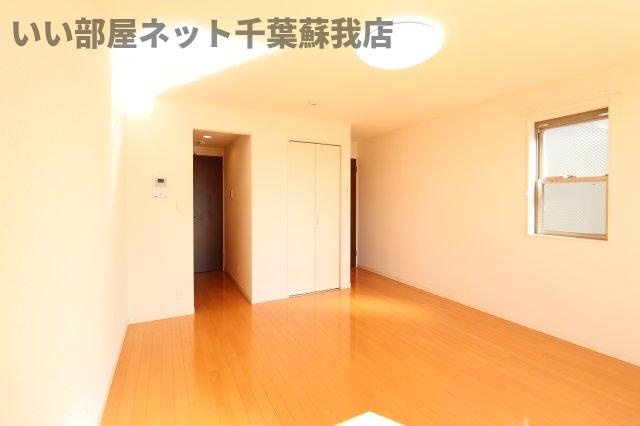 リブリ・パーシモンの寝室|使い勝手のいい寝室です