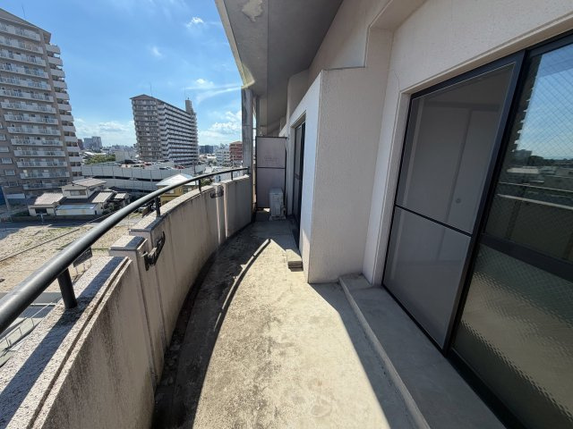 コンドミニアム都麗殷のバルコニー