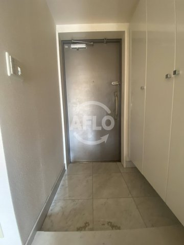 アーデンタワー北堀江　堀江小学校区の玄関|アーデンタワー北堀江　玄関