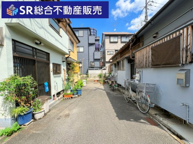 日下町5丁目中古テラスハウスのセキュリティ|モニター付きインターホンなのでセキュリティも安心です！
全面リフォーム歴有の2LDK♪