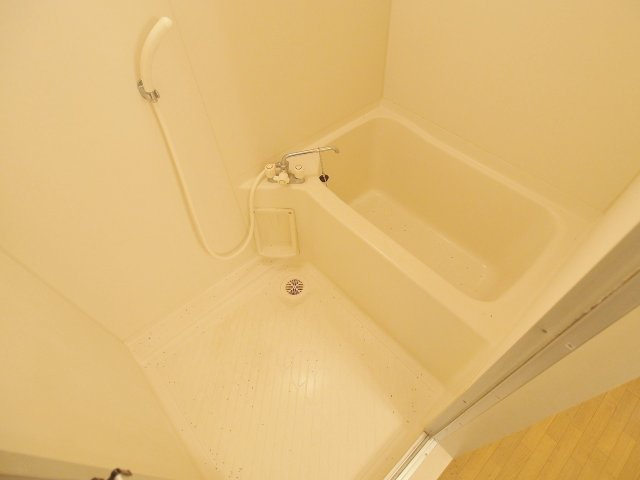 昭和中町Uビルの浴室