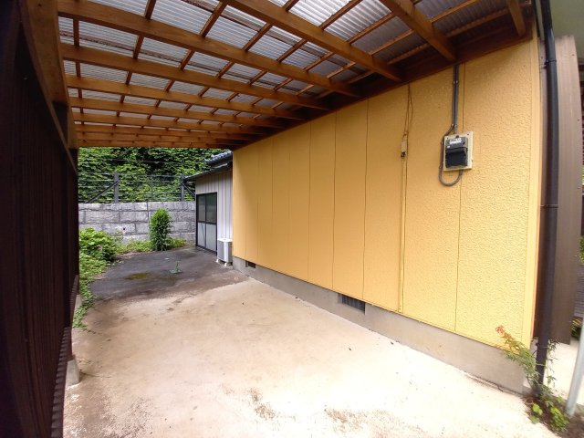 那須烏山市神長　中古戸建の駐車場