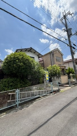 八尾市太子堂1丁目　中古戸建の前面道路含む現地写真