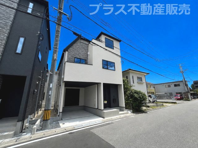 【外観】 | 大野城市仲畑4丁目1期　1号棟（全2棟）【仲介手数料無料・0円】 | 現地写真。同じ物件を見るなら、プラス不動産販売にお任せ下さい。