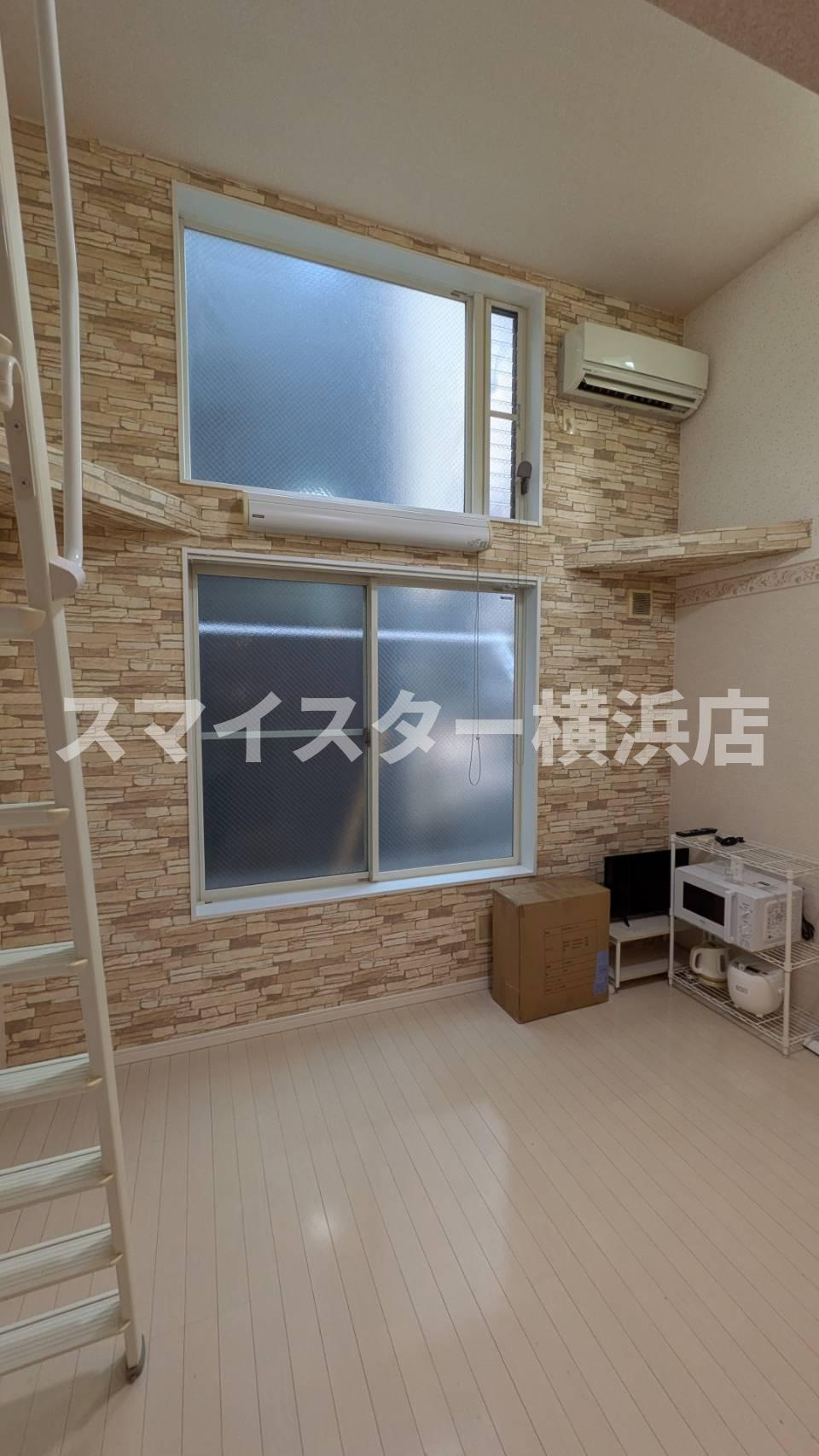 横浜市西区御所山町のアパートの内装