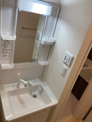 【独立洗面台】 | クレイノアペルト泉佐野Ⅱ