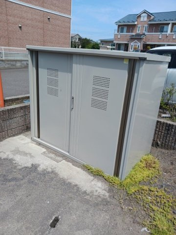 敷地内ごみ置き場