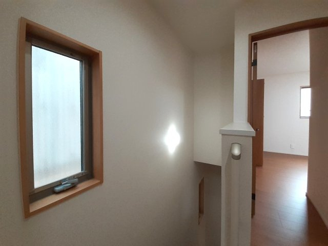 熊本市南区白藤１丁目の中古一戸建のその他|2階廊下