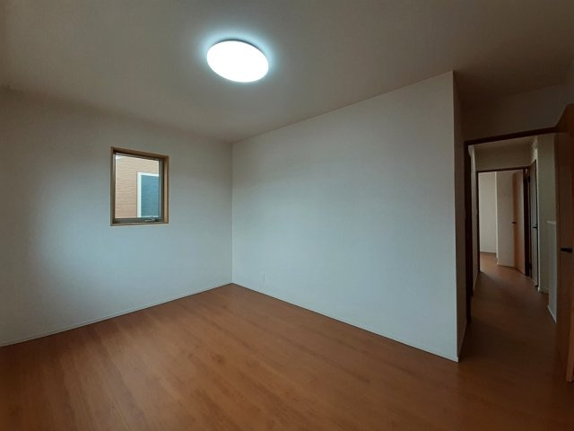 熊本市南区白藤１丁目の中古一戸建の洋室|洋室①7.2帖