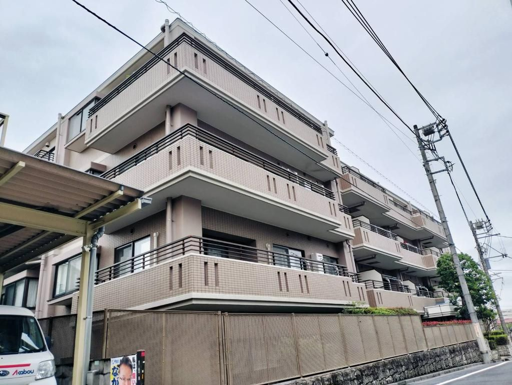 朝日ラ・パリオ中野上高田の外観|現地ご見学希望・資料請求などお気軽にお問い合わせ下さい！
03-5990-5201