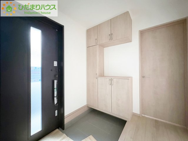ひたちなか市釈迦町　新築戸建の玄関|丁度良い靴箱のサイズ♪これだけあれば家族全員の靴がしまえてスッキリ(^O^)