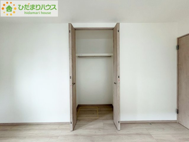 ひたちなか市釈迦町　新築戸建の収納|全室にクローゼットが付いていて、お部屋の住空間もスッキリ広々つかえそうです(^^)/