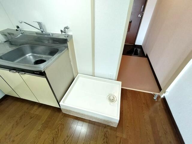 室内洗濯機置場、防水パンあり