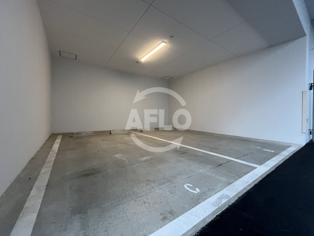 アルティザ江坂の駐車場|アルティザ江坂　駐車場