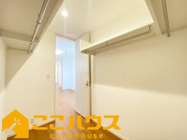 中頭郡読谷村渡慶次2期　一戸建て　3号棟の収納|日常使いしやすい大容量のウォークインクローゼット♪