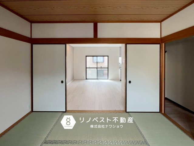 東大阪市東鴻池町4丁目の和室|仕切り戸を開けて一つながりの空間に◎