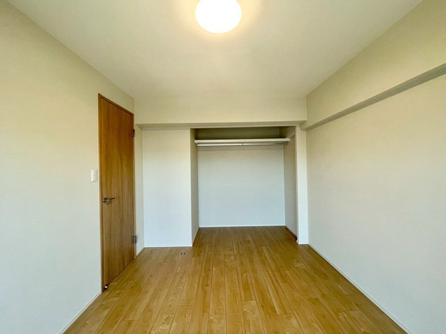 【寝室】 | イトーピア東千里 | 現在ご返済中のカーローン・カードローン・教育ローンなどを住宅ローンに一本化したり、家具家電購入費用・引越し費用を住宅ローンと組み合わせるなど、お客さまにメリットの多い住宅ローンのご提案が可能です。