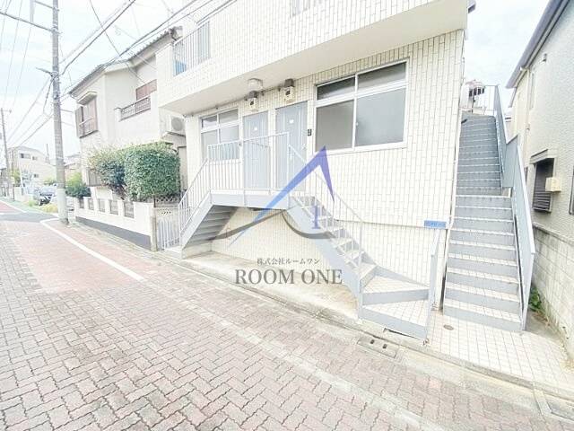 リバーサイドハウスのエントランス|エントランスです。
