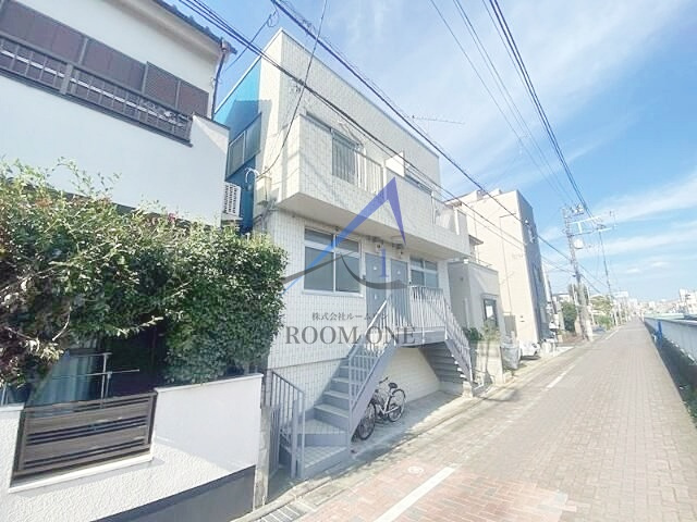 リバーサイドハウス