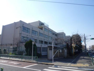 世田谷区立千歳中学校まで2000m