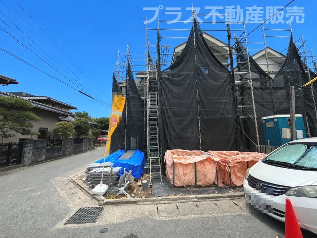 【外観】 | 福岡市博多区麦野2丁目3期　1号棟（全2棟）【仲介手数料無料・0円】 | 現地写真。プラス不動産販売なら、現場の全ての棟をまとめてご見学頂けます。