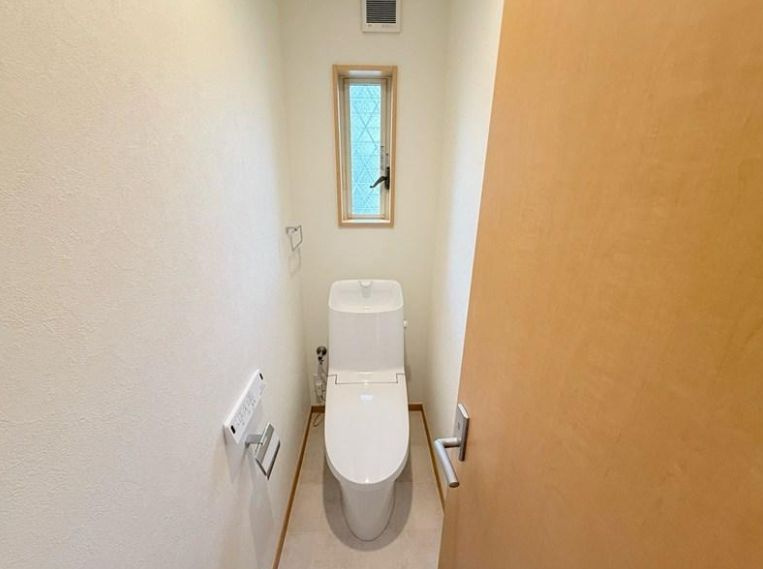 大磯町東小磯　中古戸建のトイレ|トイレも気になるポイント
