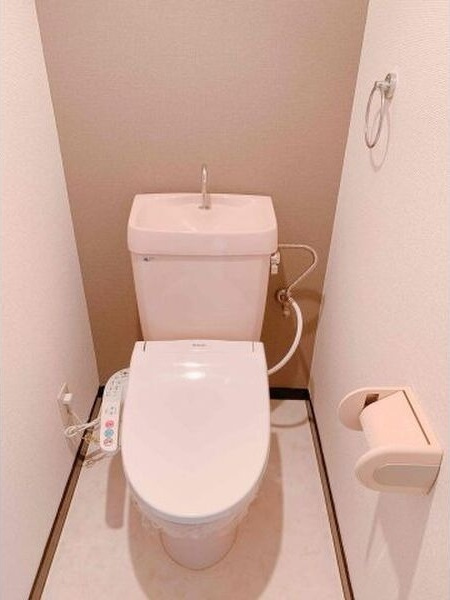 アクシス呼続のトイレ