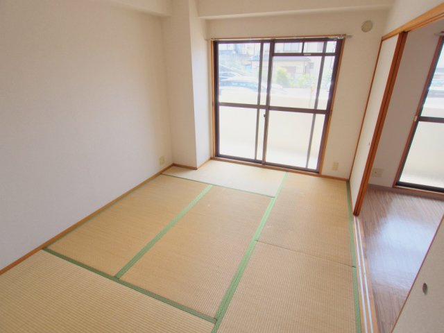 シャトレアンジェⅢの和室