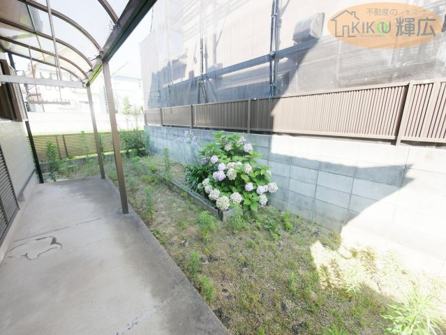 明石市魚住町金ケ崎　中古戸建のバルコニー