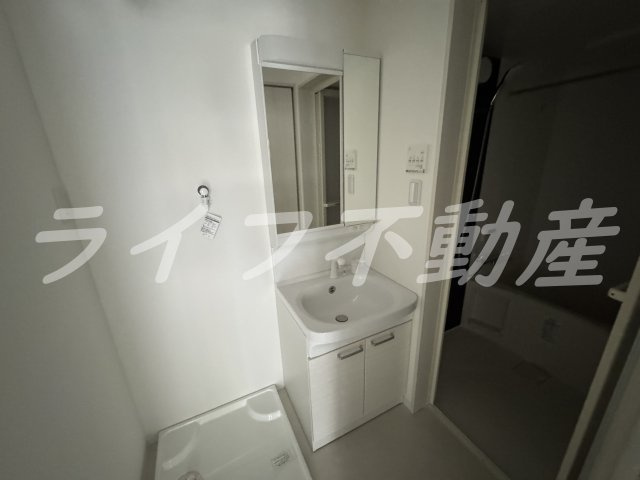 Avantio Anheloの独立洗面台|独立洗面台で身支度をすべて済ませてしまいましょう