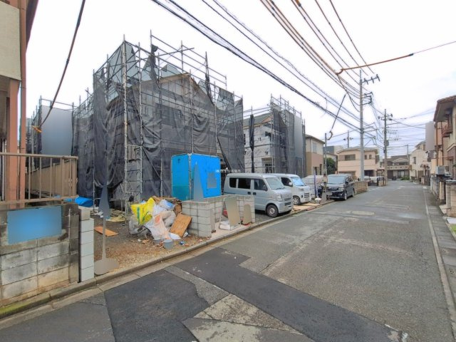 富士見市上沢１丁目の新築一戸建の前面道路含む現地写真|東側約5mの前面道路です。