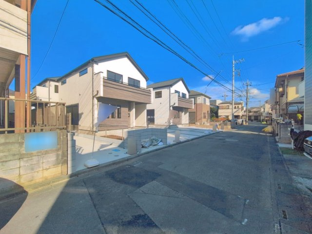 富士見市上沢１丁目の新築一戸建の前面道路含む現地写真|東側約5mの前面道路です。