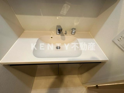 【洗面所】 | ドゥーエ蒲田南 | 使いやすい洗面所です