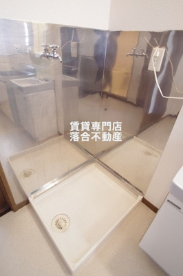 【設備】 | リーベボーヌング | 洗濯機置場