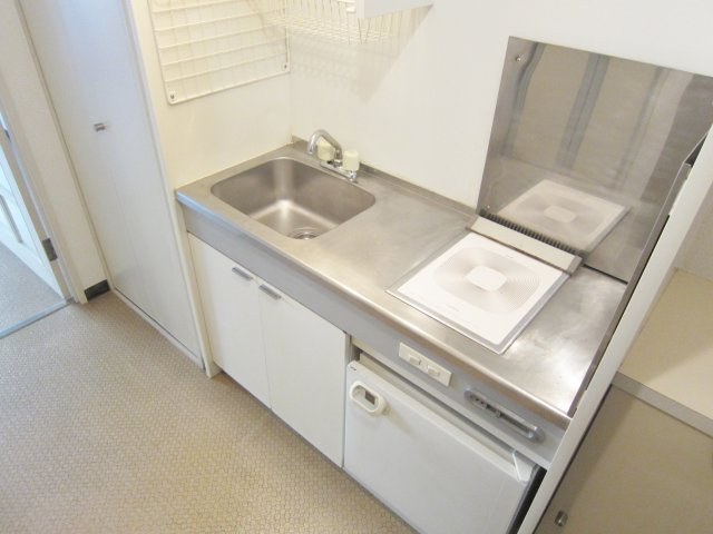 山根ビル柳ヶ丘のキッチン
