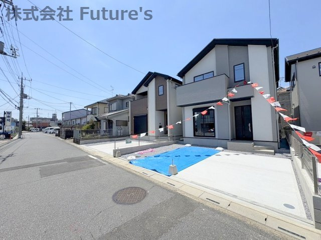 三郷市戸ケ崎1丁目　新築戸建　全4棟　3号棟の前面道路含む現地写真|前面道路含む現地写真です。