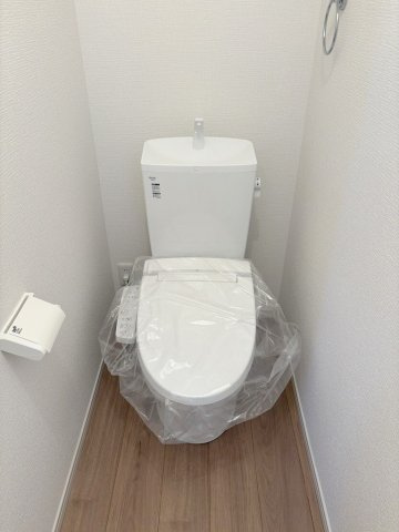 三郷市戸ケ崎1丁目　新築戸建　全4棟　3号棟のトイレ|1階のトイレです