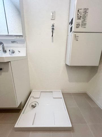 新宿WEST PLACEの設備|室内洗濯機置場