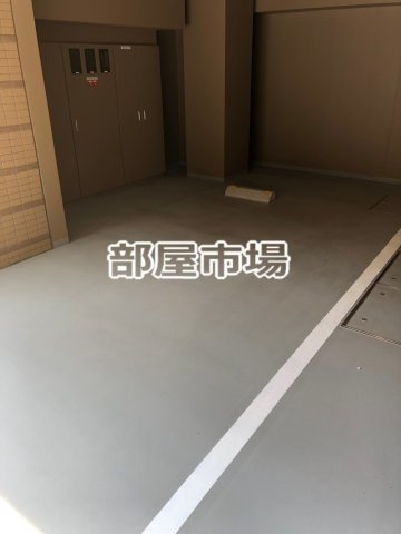 プレール・ドゥーク元浅草の駐車場