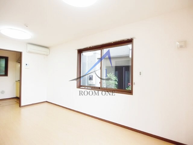 ヴィラ　ワンの居間・リビング|洋室のお部屋です。