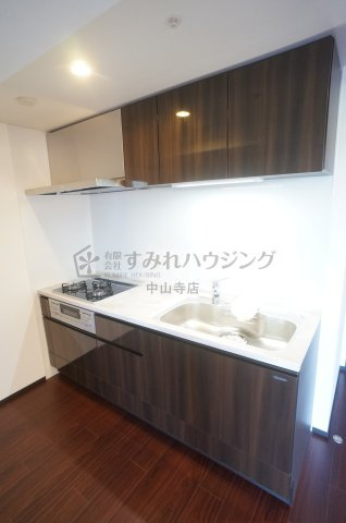 プレジオ宝塚ASIANのキッチン