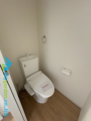 茅ヶ崎市十間坂２期　新築戸建　全３棟2号棟のトイレ|シンプルで使いやすいトイレです