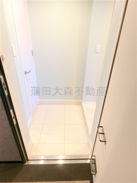 ドゥーエ蒲田南の玄関|玄関