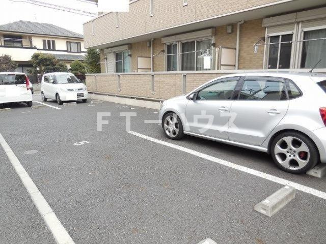 クレール市川の駐車場|駐車場（要空き確認）