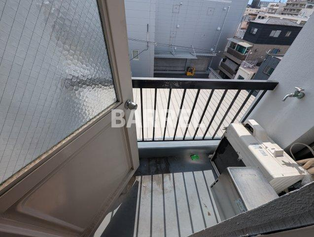 大洋マンションのバルコニー