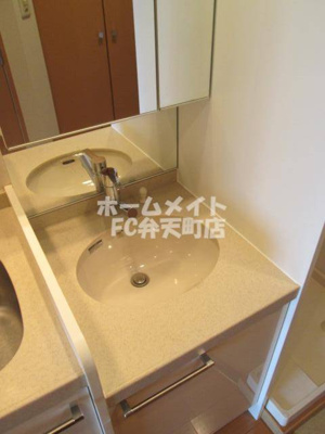 【洗面所】 | エステムコート難波WEST-SIDE大阪ドーム前 | 使いやすい洗面所です
