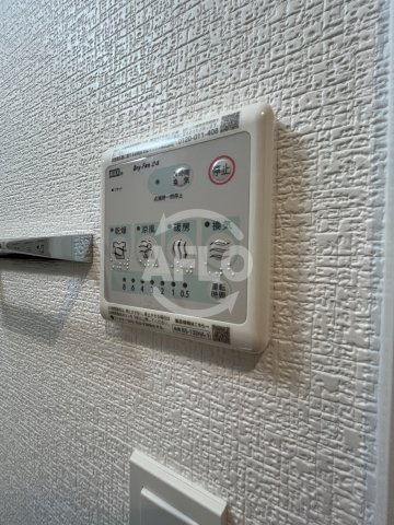 ファーストフィオーレ江坂ラディールの洗面所|ファーストフィオーレ江坂ラディール　浴室乾燥機