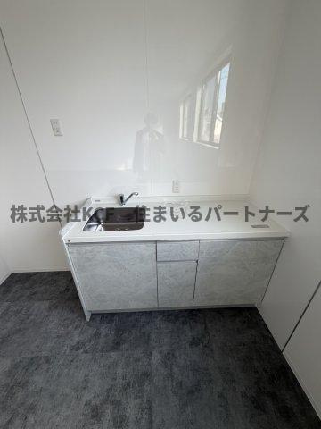 ガレージ事務所のキッチン